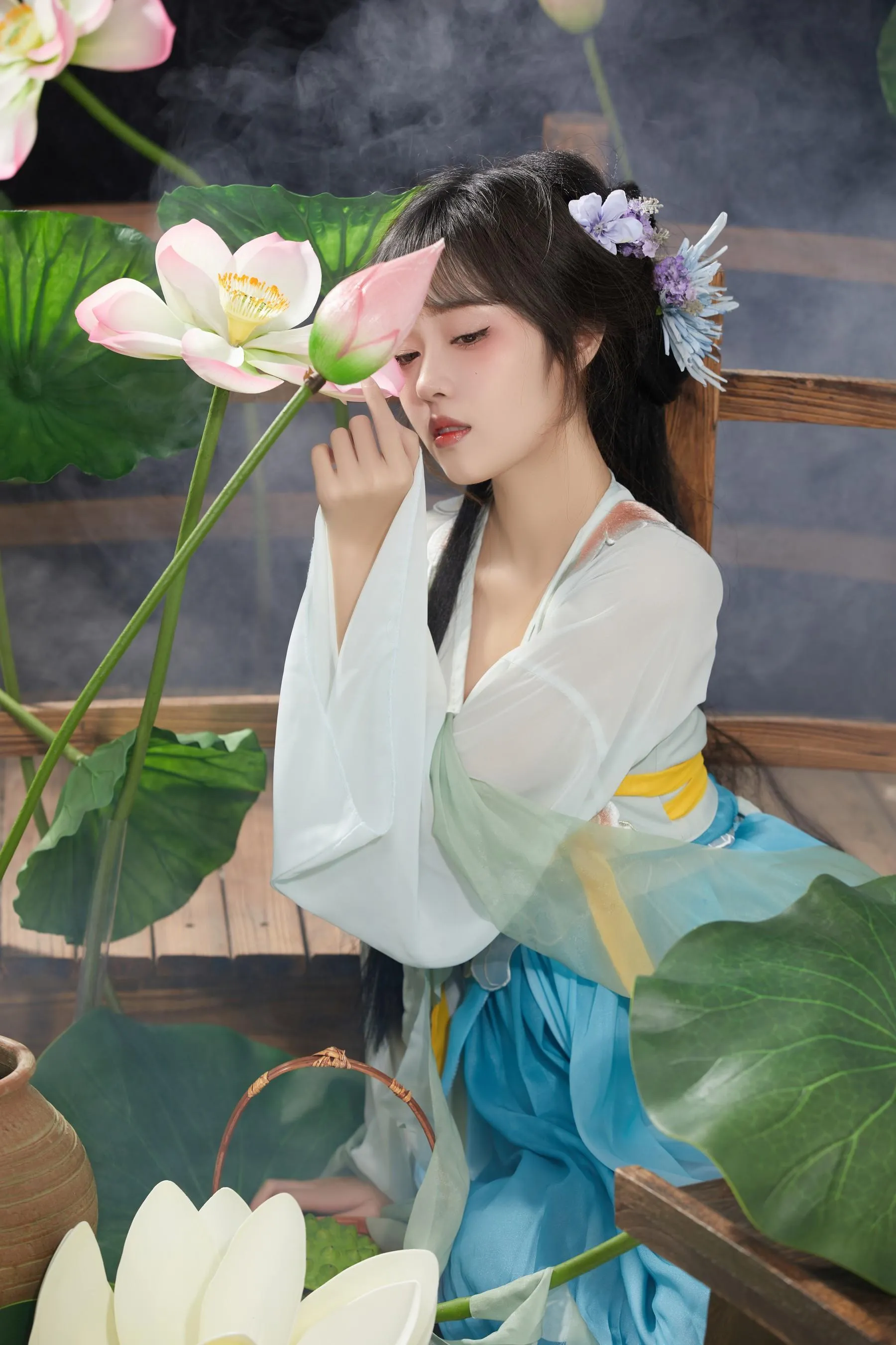 [YITUYU艺图语]2022.09.23 荷塘月色 小薇人儿 [40P]插图5
